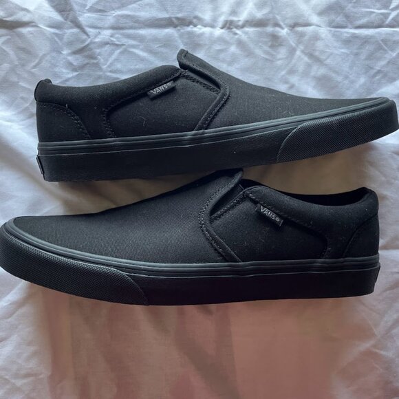 Black Vans slip on shoes - Picture 5 of 6